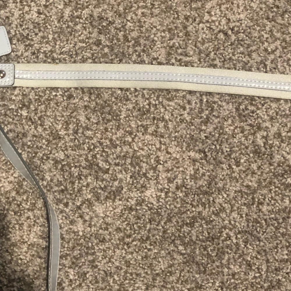 Great condition coach shoulder bag - Picture 5 of 7